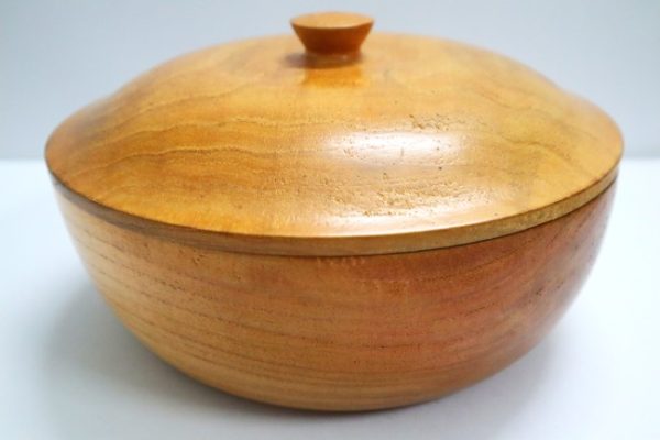 wooden_casserole